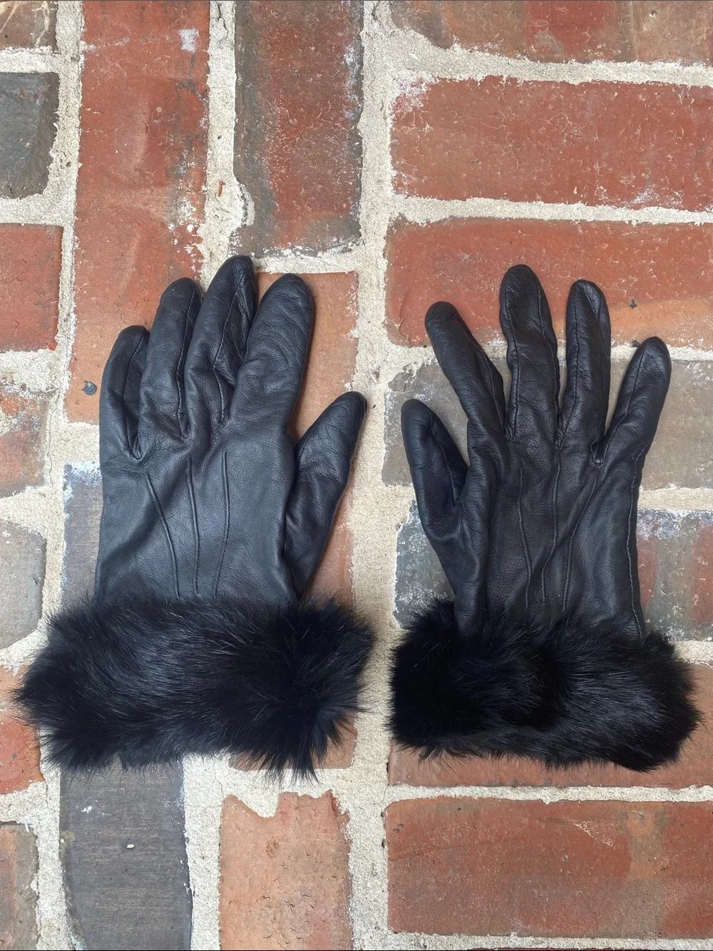 Neiman Marcus Leather & Fur Gloves with Cashmere Lining